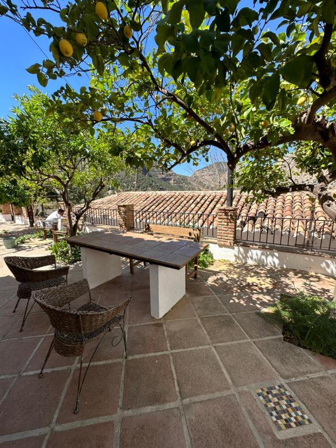 Апартаменты Casa El Chorro Con Magnificas Vistas Экстерьер фото